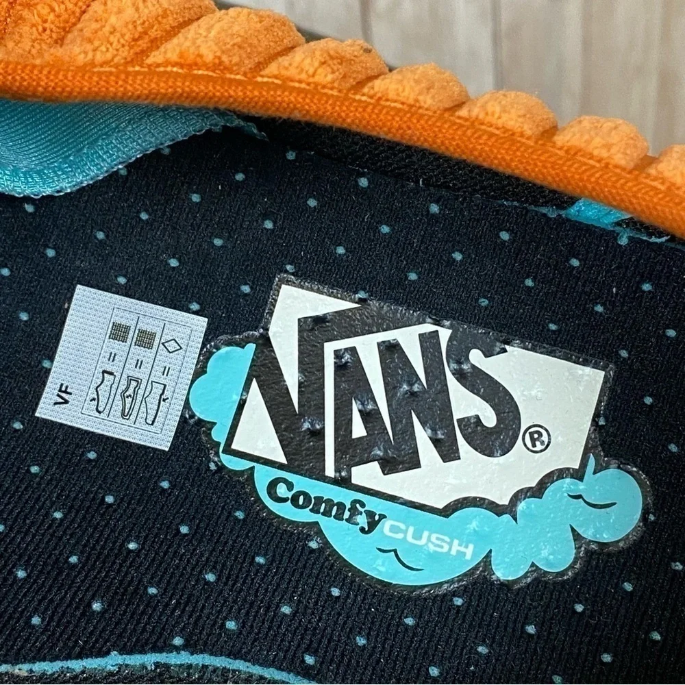 Vans Authentic Comfycush Jumbo Cord Hawaii Sunset Size 9 Men - Picture 9 of 10